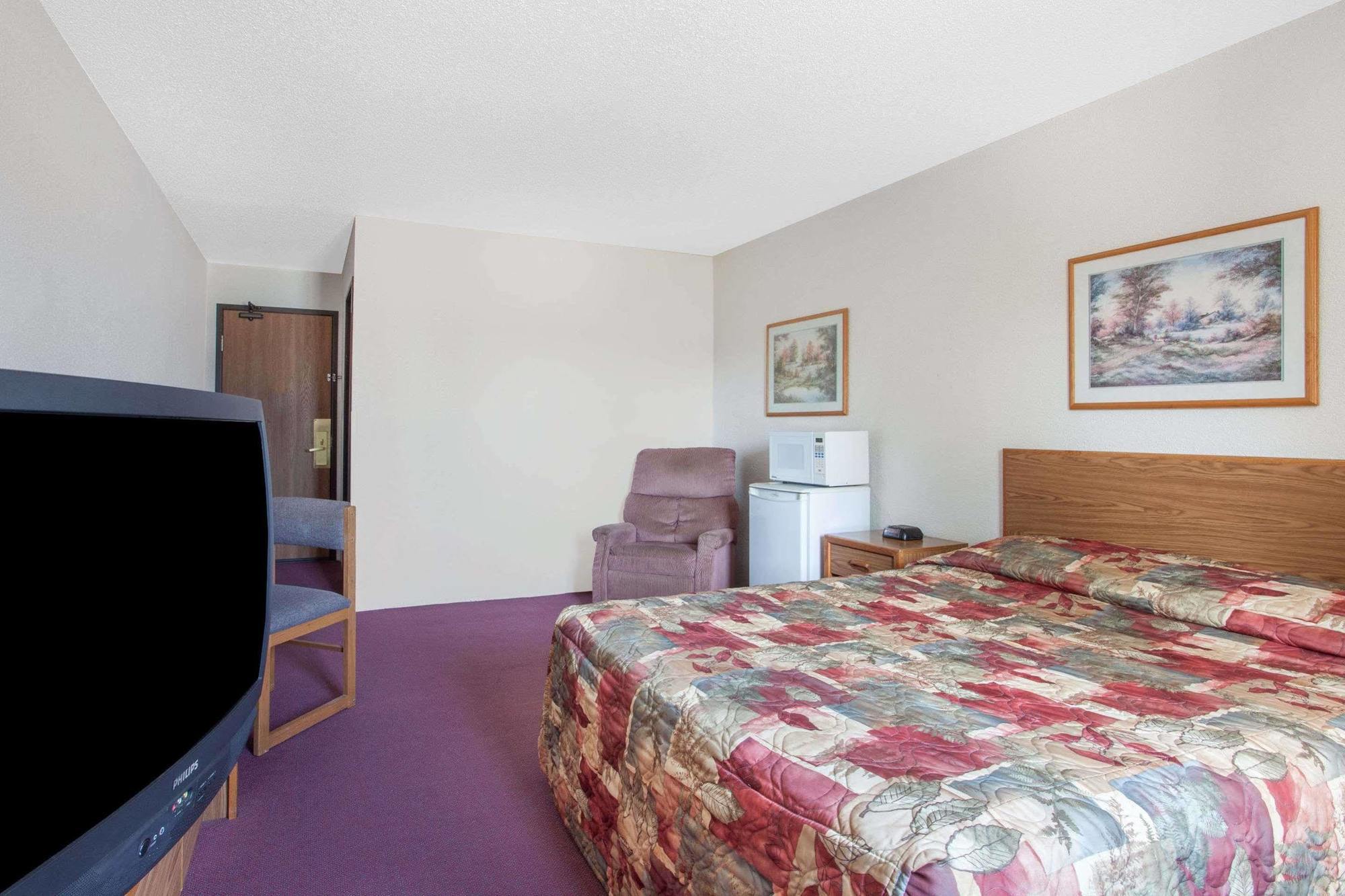 Super 8 By Wyndham Saanichton Victoria Airport Ξενοδοχείο Εξωτερικό φωτογραφία